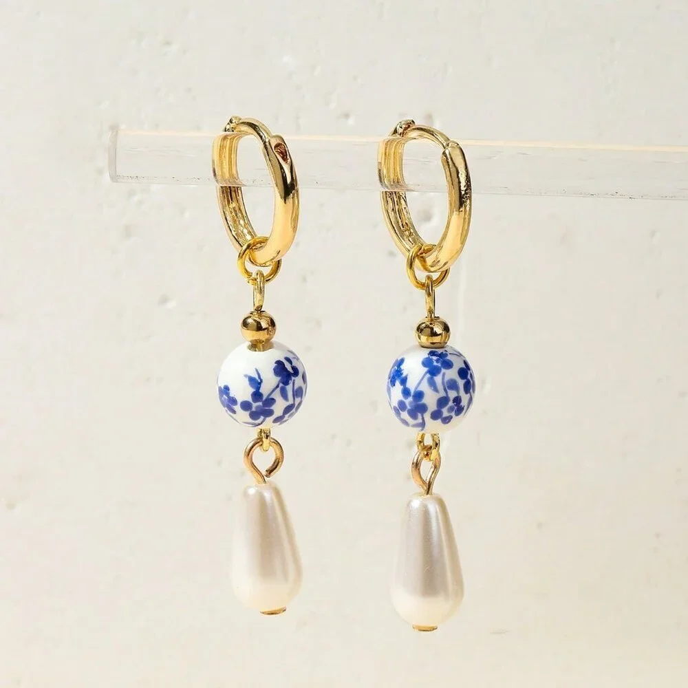 Multicolor Sexy Women's Style Faux Pearl Ceramic Pendant Earrings - Picture 4 of 11